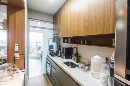 Apartamento à venda com 70m², 2 quartos e 2 vagas Apartamento à venda com 70m², 2 quartos e 2 vagasCozinha
