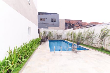 Apartamento para alugar com 27m², 1 quarto e sem vagaÁrea comum - Piscina