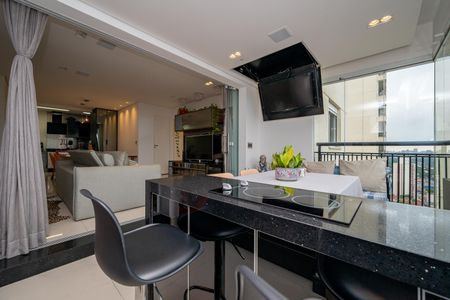 Sacada de apartamento para alugar com 2 quartos, 83m² em Vila Alexandria, São Paulo