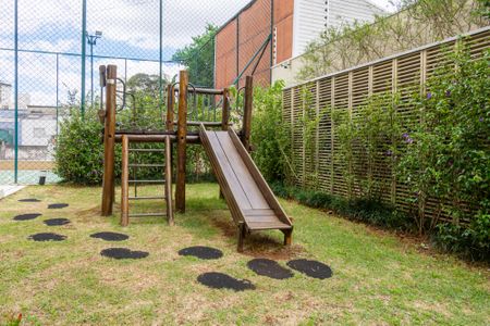 Apartamento para alugar com 83m², 2 quartos e 2 vagasÁrea comum - Playground