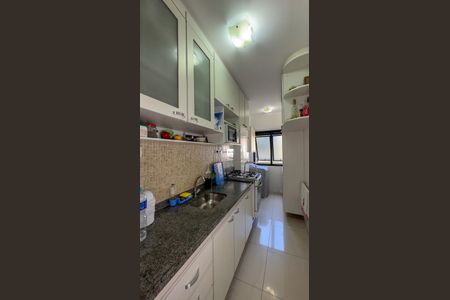 Apartamento à venda com 60m², 2 quartos e 1 vaga Apartamento à venda com 60m², 2 quartos e 1 vagaCozinha e Área de Serviço