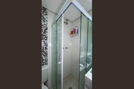 Apartamento à venda com 60m², 2 quartos e 1 vaga Apartamento à venda com 60m², 2 quartos e 1 vagaBanheiro social