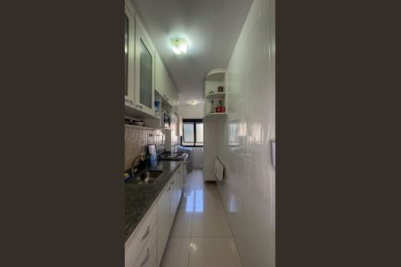 Apartamento à venda com 60m², 2 quartos e 1 vaga Apartamento à venda com 60m², 2 quartos e 1 vagaCozinha e Área de Serviço