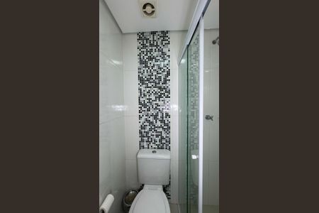 Apartamento à venda com 60m², 2 quartos e 1 vaga Apartamento à venda com 60m², 2 quartos e 1 vagaBanheiro social