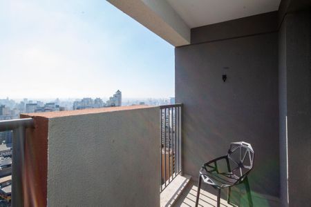 Studio para alugar com 25m², 1 quarto e sem vaga Studio para alugar com 25m², 1 quarto e sem vagaVaranda