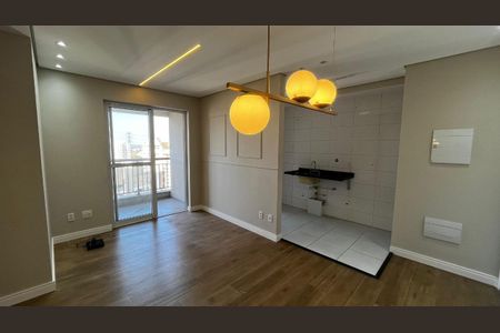 Apartamento à venda com 57m², 2 quartos e 1 vagaFoto 02