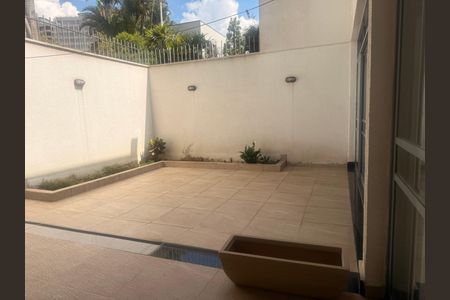 Casa de condomínio à venda com 234m², 3 quartos e 1 vagaÁrea externa