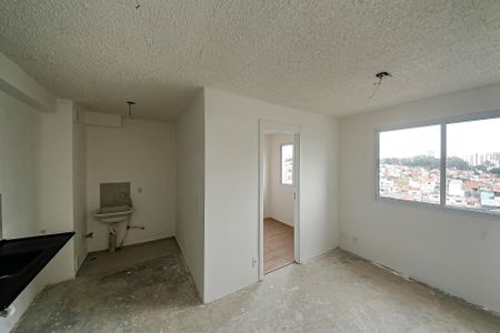 Sala e Cozinha de apartamento à venda com 2 quartos, 34m² em Vila Graciosa, São Paulo