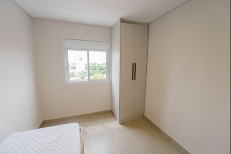 Apartamento para alugar com 72m², 2 quartos e 2 vagasQuarto