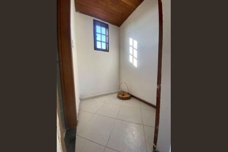 Casa à venda com 3 quartos, 195m² em Engenho do Mato, Niterói