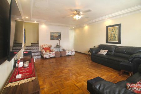 Casa à venda com 3 quartos, 130m² em Bosque da Saúde, São Paulo