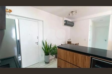 Apartamento à venda com 2 quartos, 61m² em Vila Guarani, São Paulo