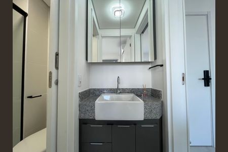Apartamento para alugar com 33m², 1 quarto e 1 vaga Apartamento para alugar com 33m², 1 quarto e 1 vagaBanheiro