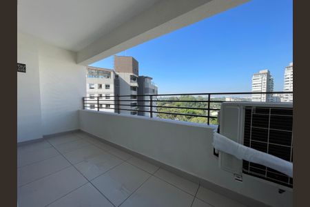 Apartamento para alugar com 33m², 1 quarto e 1 vaga Apartamento para alugar com 33m², 1 quarto e 1 vagaVaranda