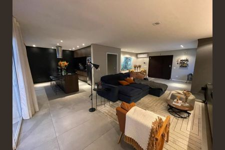 Casa à venda com 3 quartos, 481m² em Morumbi, São Paulo