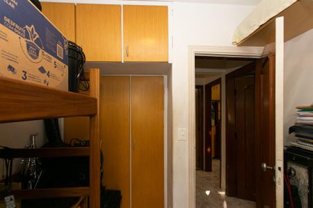 Apartamento à venda com 70m², 3 quartos e 1 vagaQuarto 2