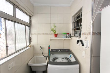 Apartamento à venda com 70m², 3 quartos e 1 vagaÁrea de Serviço