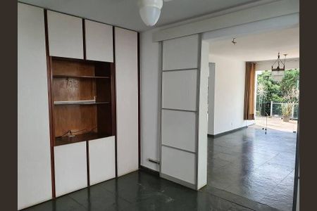 Casa para alugar com 3 quartos, 422m² em São Bento, Belo Horizonte