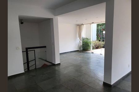 Casa para alugar com 3 quartos, 422m² em São Bento, Belo Horizonte