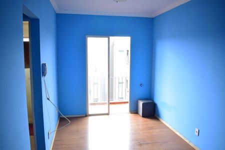 Apartamento para alugar com 70m², 2 quartos e 1 vagaSala