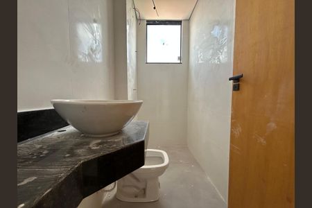 Apartamento à venda com 2 quartos, 47m² em Coqueiros, Belo Horizonte