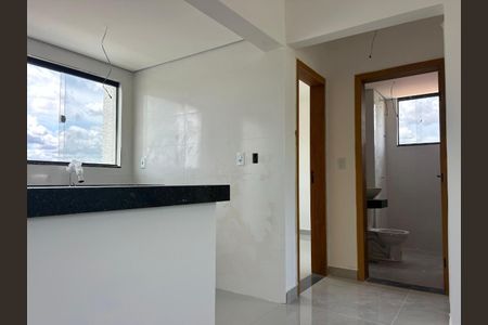 Apartamento à venda com 2 quartos, 47m² em Coqueiros, Belo Horizonte