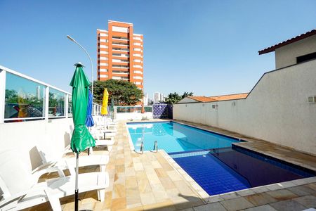 Apartamento à venda com 64m², 3 quartos e 1 vaga Apartamento à venda com 64m², 3 quartos e 1 vagaPiscina