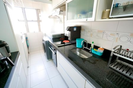 Apartamento à venda com 64m², 3 quartos e 1 vaga Apartamento à venda com 64m², 3 quartos e 1 vagaPia