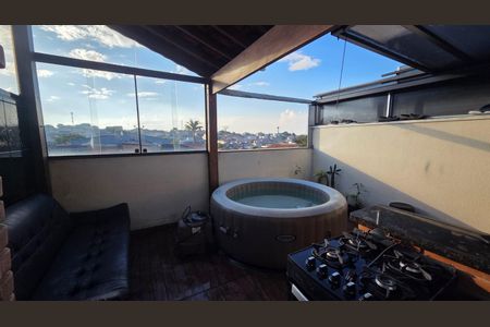 Apartamento à venda com 74m², 2 quartos e 1 vagaÁrea externa