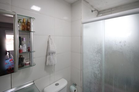 Apartamento à venda com 49m², 2 quartos e 1 vaga Apartamento à venda com 49m², 2 quartos e 1 vagaBanheiro da Suíte