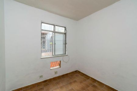Quarto 2 de apartamento para alugar com 2 quartos, 65m² em Olaria, Rio de Janeiro
