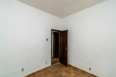 Quarto 2 de apartamento para alugar com 2 quartos, 65m² em Olaria, Rio de Janeiro