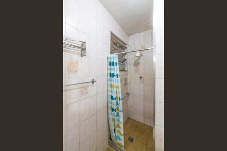 Apartamento para alugar com 65m², 2 quartos e sem vagaBanheiro