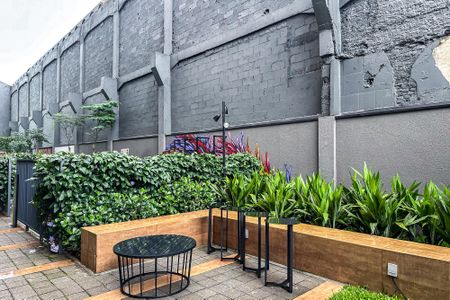 Apartamento à venda com 38m², 2 quartos e sem vagaÁrea comum