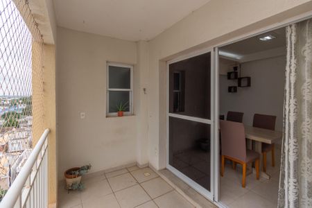 Varanda Sala  de apartamento para alugar com 2 quartos, 71m² em Santa Terezinha, Paulínia