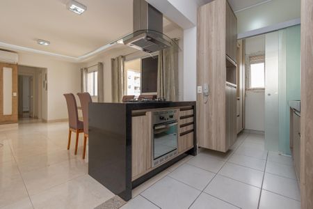 Apartamento para alugar com 71m², 2 quartos e 1 vaga Apartamento para alugar com 71m², 2 quartos e 1 vagaCozinha e Área de Serviço