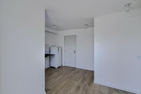 Sala de apartamento para alugar com 2 quartos, 37m² em Vila Independencia, São Paulo
