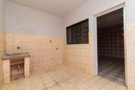 Casa para alugar com 59m², 2 quartos e 1 vagaÁrea de Serviço