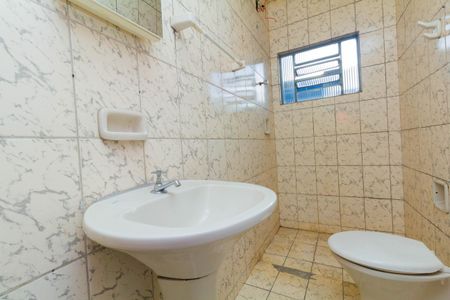 Casa para alugar com 59m², 2 quartos e 1 vagaBanheiro