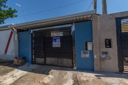 Casa para alugar com 45m², 2 quartos e 2 vagasFachada