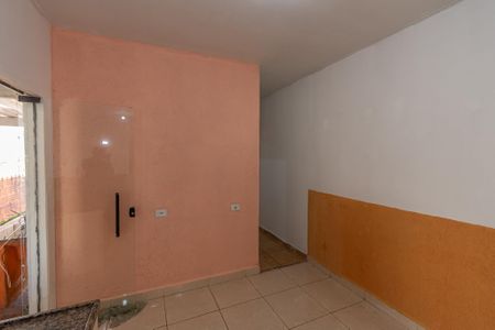 Casa para alugar com 45m², 2 quartos e 2 vagasCozinha 