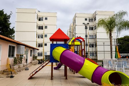 Apartamento para alugar com 43m², 2 quartos e 1 vaga Apartamento para alugar com 43m², 2 quartos e 1 vagaÁrea comum - Playground