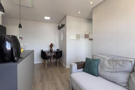 Apartamento à venda com 43m², 2 quartos e 1 vaga Apartamento à venda com 43m², 2 quartos e 1 vagaSala
