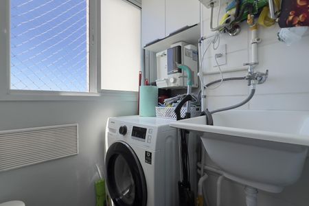 Apartamento à venda com 43m², 2 quartos e 1 vaga Apartamento à venda com 43m², 2 quartos e 1 vagaCozinha e Área de Serviço