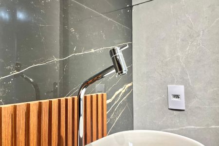 Apartamento para alugar com 35m², 1 quarto e sem vaga Apartamento para alugar com 35m², 1 quarto e sem vagaBanheiro da Suíte