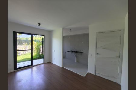 Apartamento à venda com 67m², 2 quartos e 1 vaga Apartamento à venda com 67m², 2 quartos e 1 vagaSala