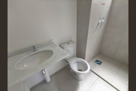 Apartamento à venda com 67m², 2 quartos e 1 vaga Apartamento à venda com 67m², 2 quartos e 1 vagaBanheiro Social