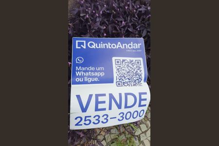 Apartamento à venda com 110m², 3 quartos e 2 vagasPlaca instalada