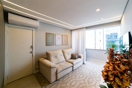 Apartamento à venda com 110m², 3 quartos e 2 vagasSala