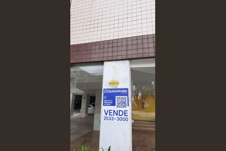 Apartamento à venda com 110m², 3 quartos e 2 vagasPlaca instalada